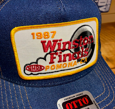 ワッペン付きデニムキャップ