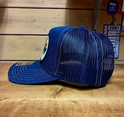 ワッペン付きデニムキャップ