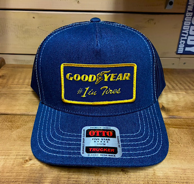 ワッペン付きデニムキャップ